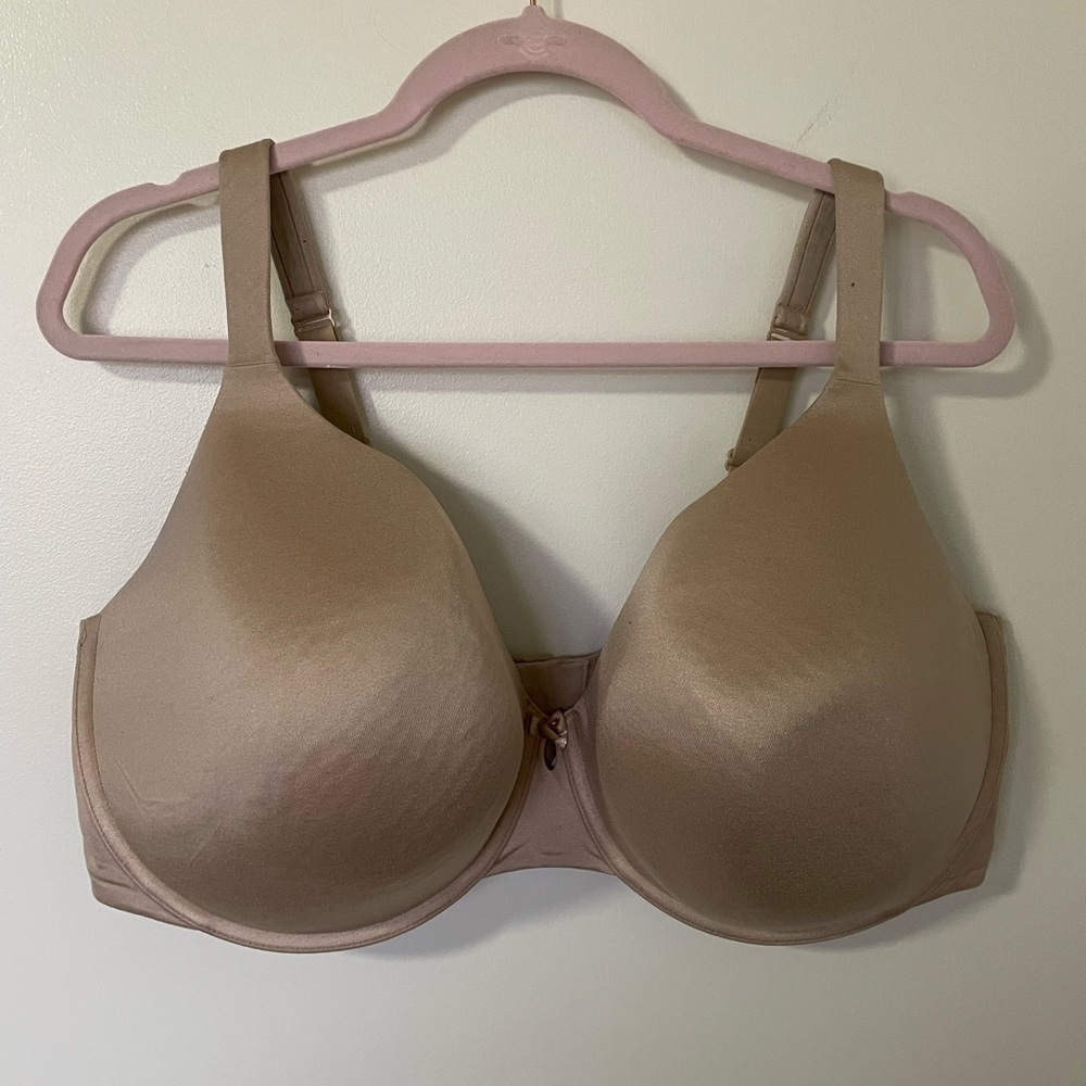 44G Lightly lined full coverage bra